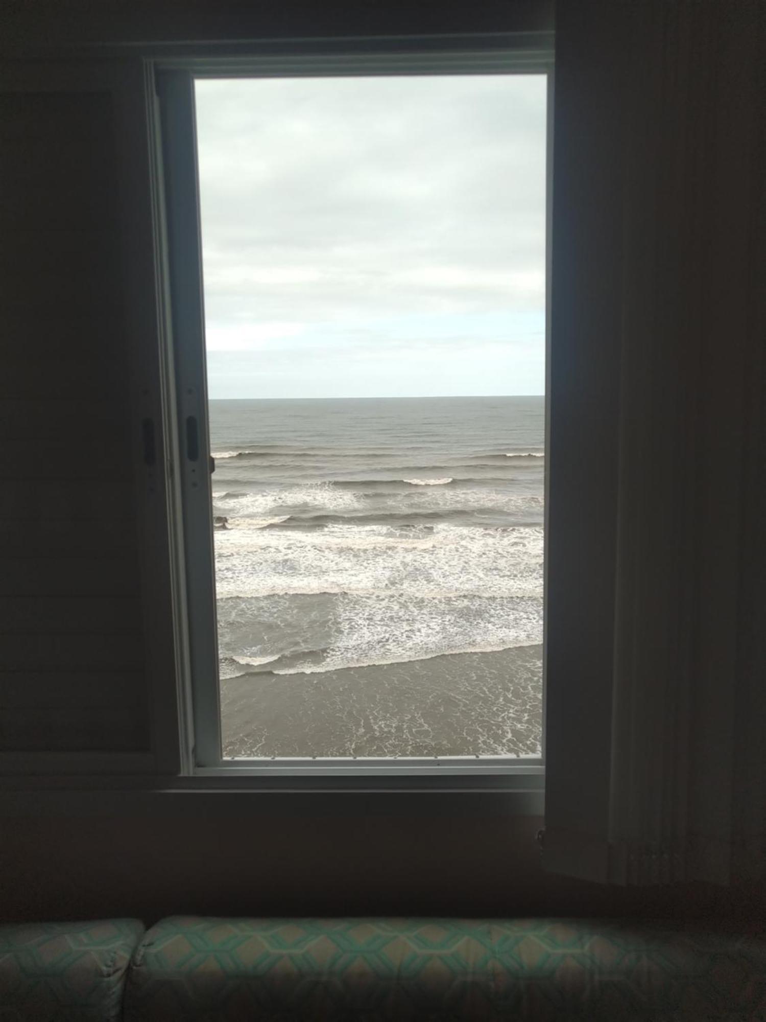 Apartamento Frente Mar Pe Na Areia 프라이아 그란데 외부 사진